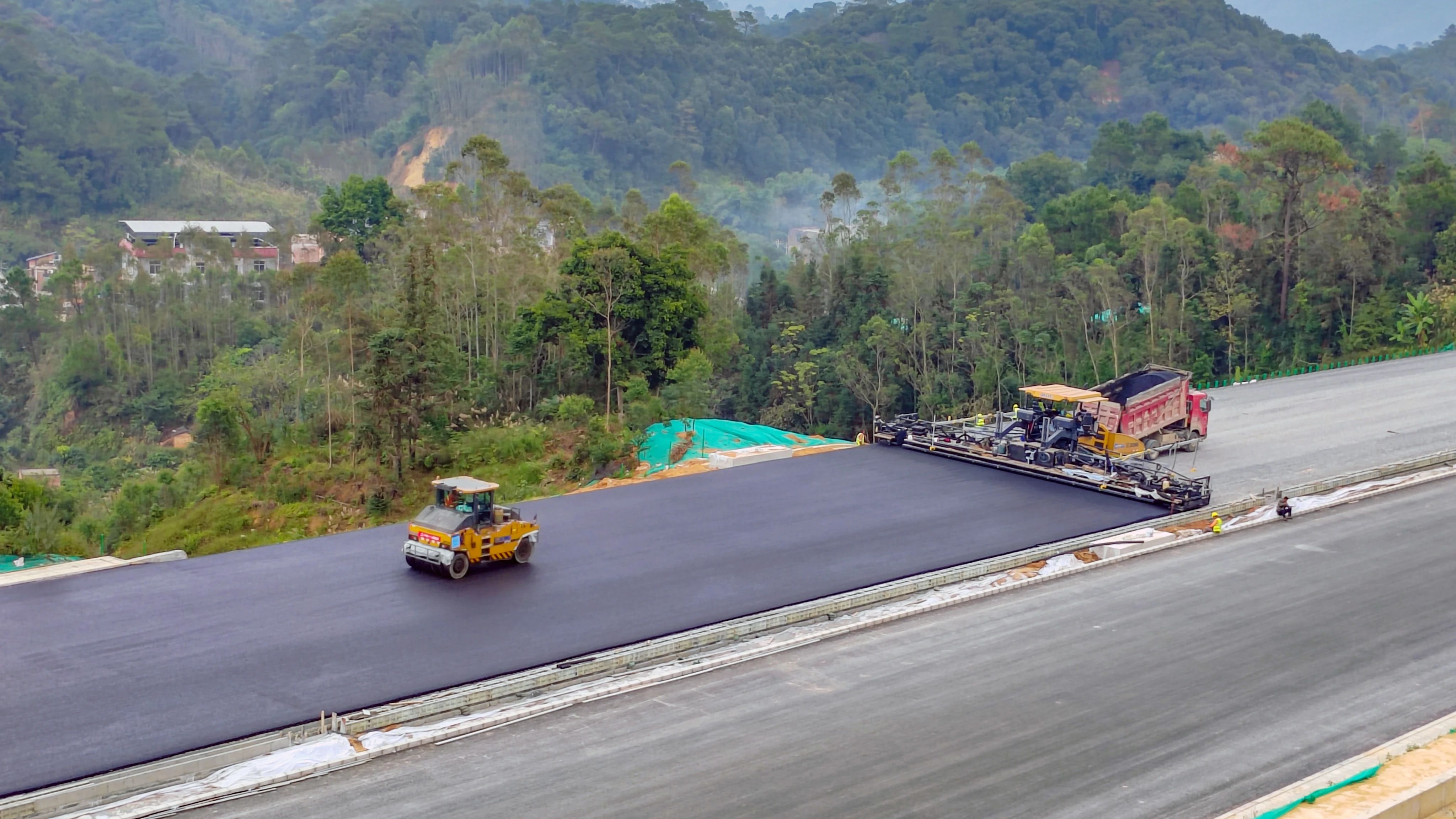又一高速公路大项目，闪耀“星空官方网页版金”！