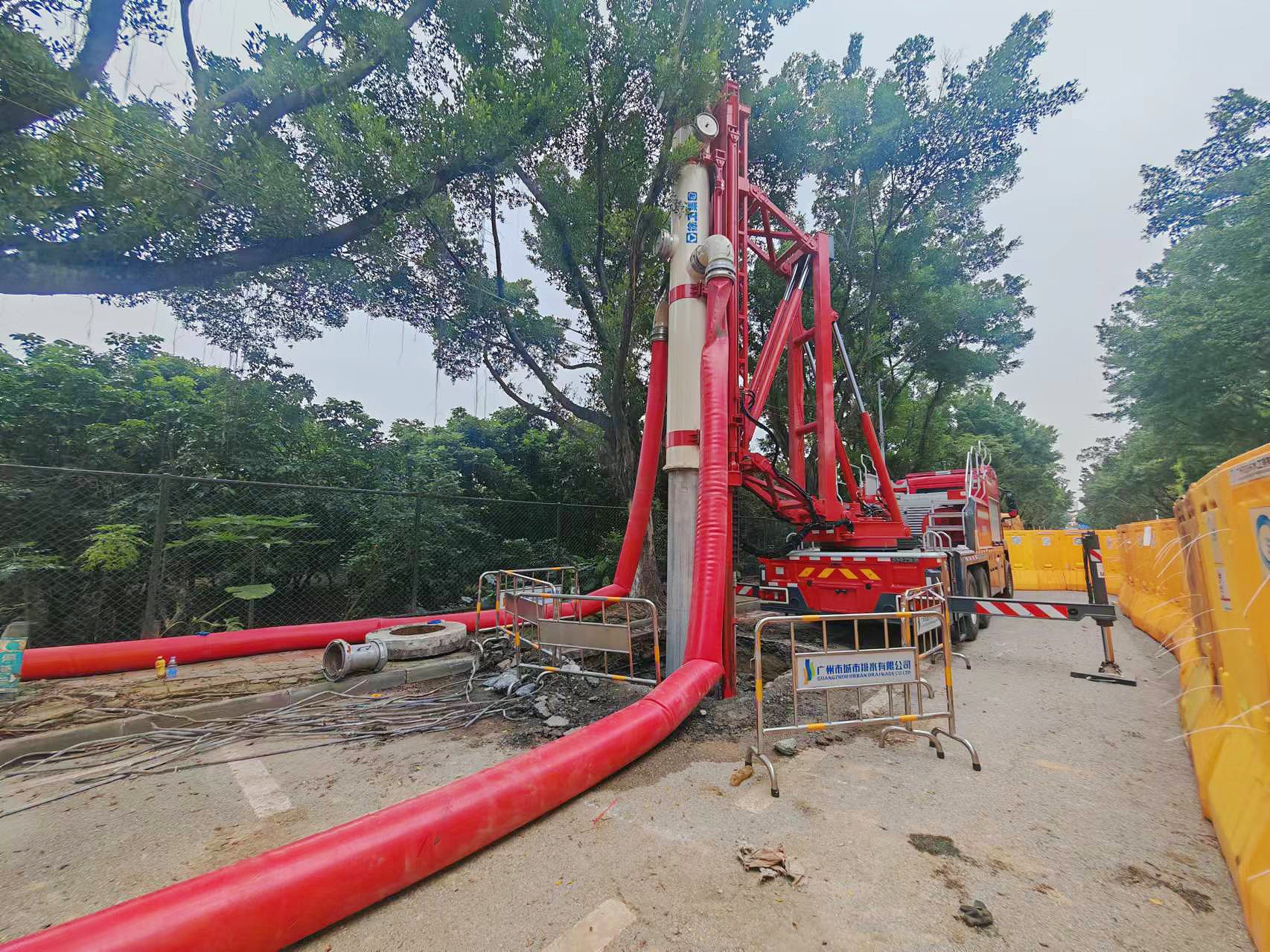 披星戴月！星空官方网页版排涝车被广州点赞！