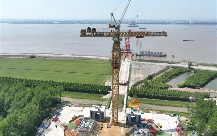 【媒体聚焦】世界最大跨径桥梁群！央媒一次次把镜头对准星空官方网页版