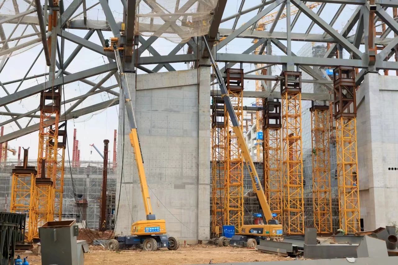 复杂环境显身手！“星空官方网页版金”助力深圳冰雪世界