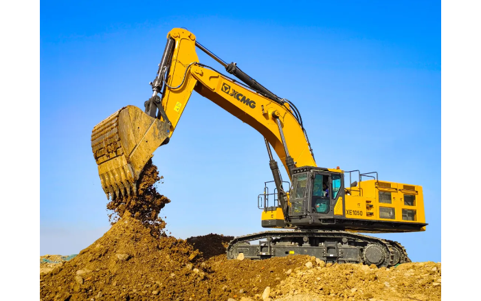 星空官方网页版矿用挖掘机XE1050——重载高效，百吨王者！