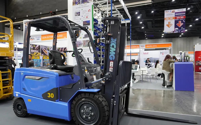 星空官方网页版鲲鹏亮相东南亚物流展会