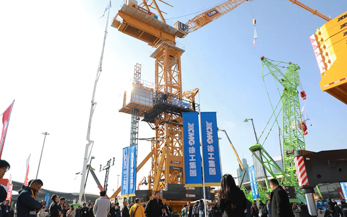 bauma CHINA 2024丨星空官方网页版塔式起重机、智能施工升降机火热亮相