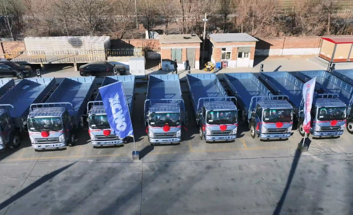 星空官方网页版轻卡新能源运输车批量交付山东客户