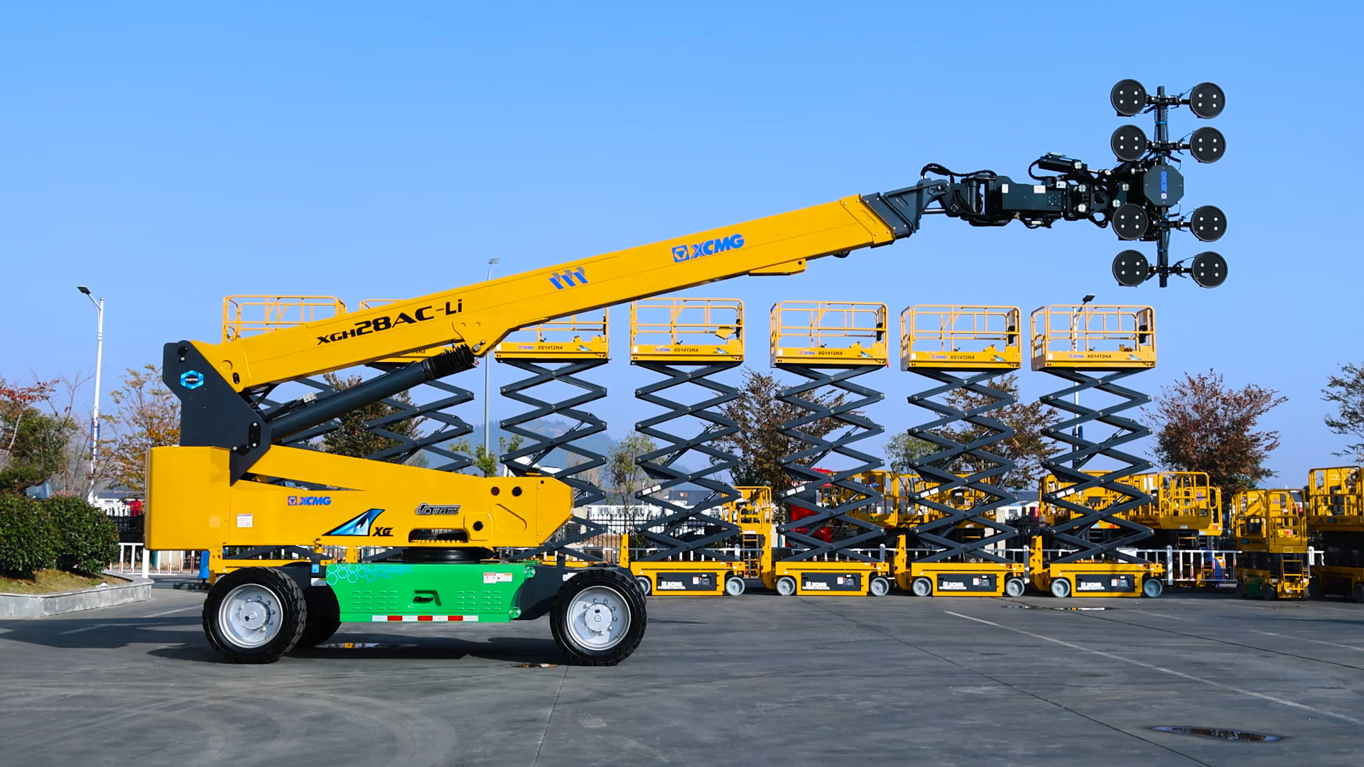 10米巨型玻璃几分钟安装好？星空官方网页版XGH28AC-Li为您解答