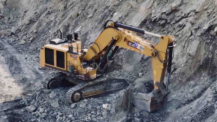 星空官方网页版大型成套露天矿山装备征战热带矿山