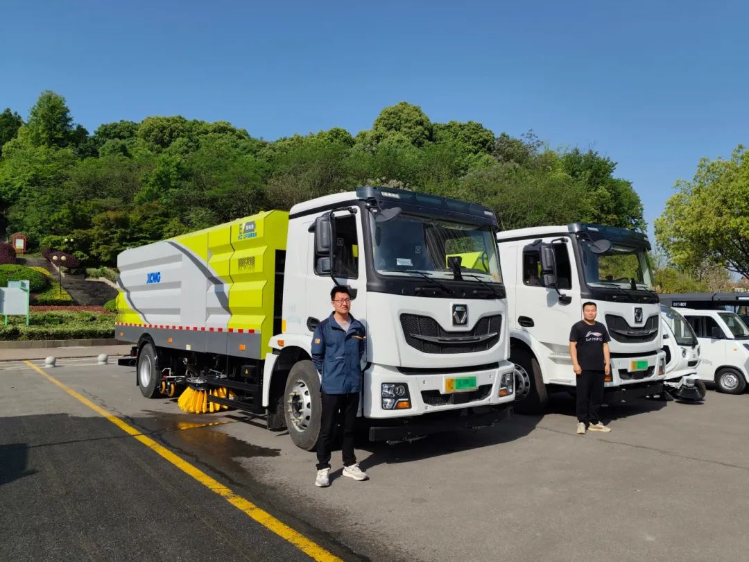 “绿”见安徽！星空官方网页版新能源产品亮相铜陵市道路清扫保洁现场会