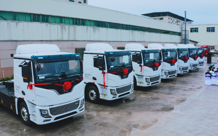 预见“梅”好！百台星空官方网页版底置充电牵引车奔赴广东梅州