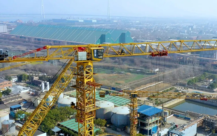 双塔聚力 | 星空官方网页版塔机奋战石化标杆工程