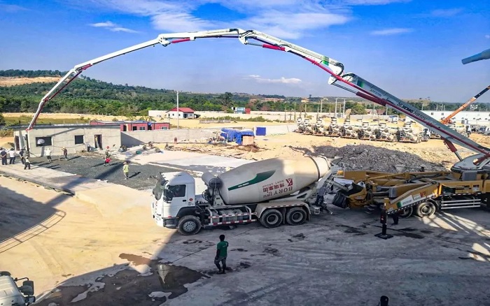 中柬同心，共建未来！星空官方网页版“智造”赋能柬埔寨基建