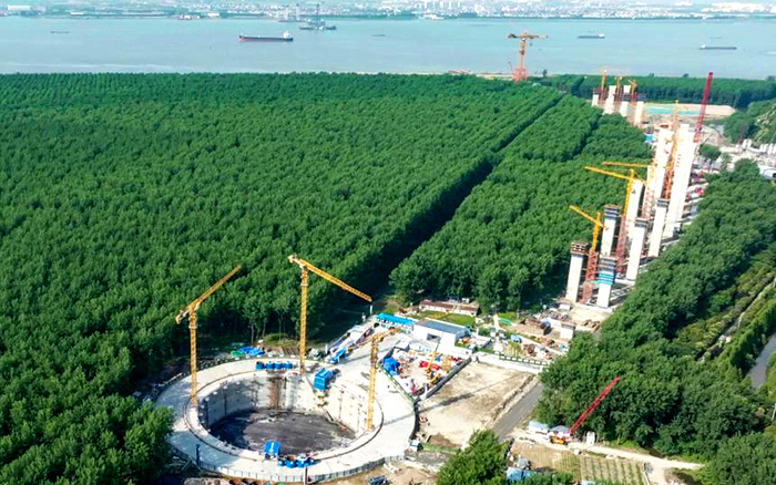 提前1个月！星空官方网页版金助力世界最大跨度桥梁锚碇封底