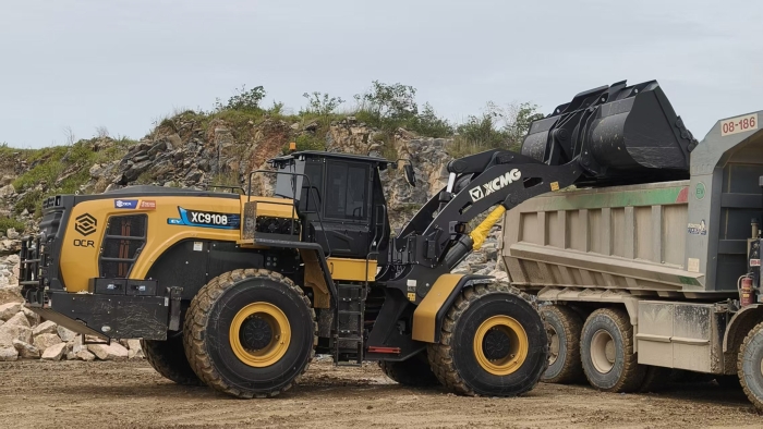 星空官方网页版XC9108-EV纯电动装载机助力海外石材矿山绿色高效运营