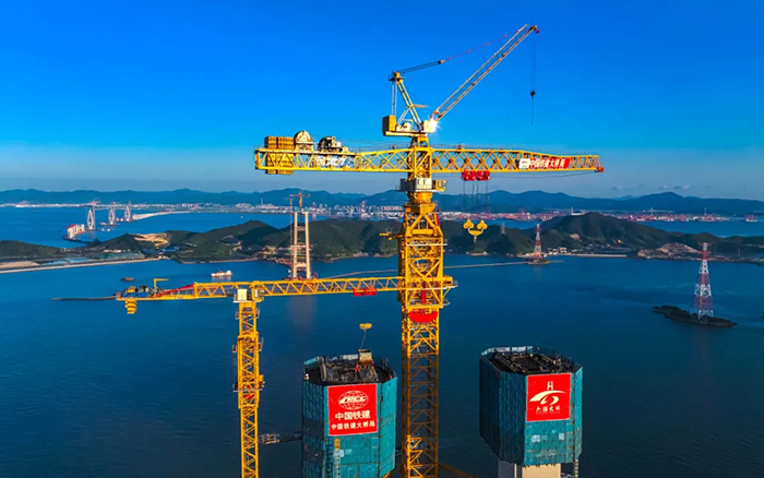 246.3米封顶！这座世界级跨海大桥“星空官方网页版造”