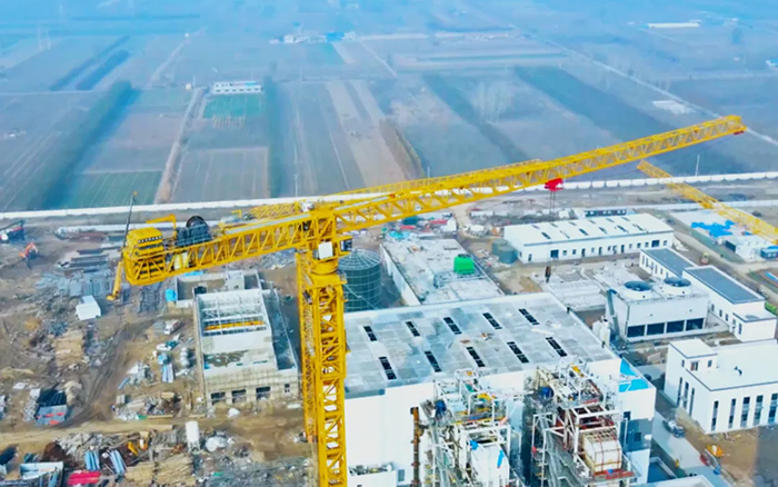 又一超大吨位！ 星空官方网页版塔机助力城市绿色升级
