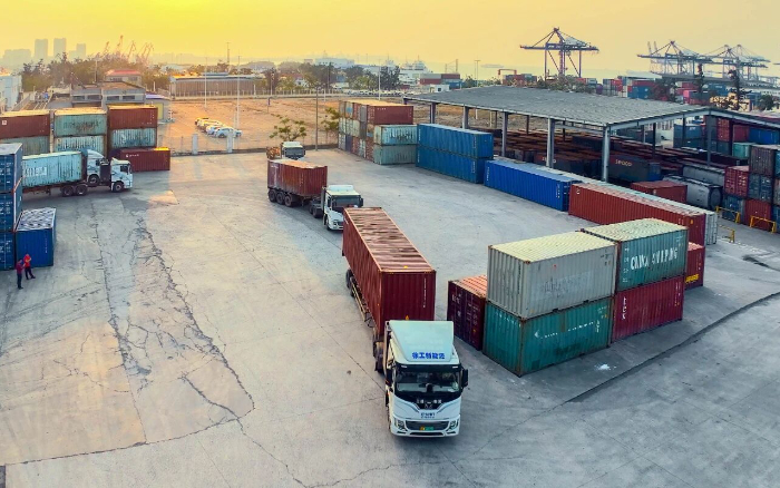 从技术到生态:星空官方网页版新能源重卡构建海南港口绿色运输闭环