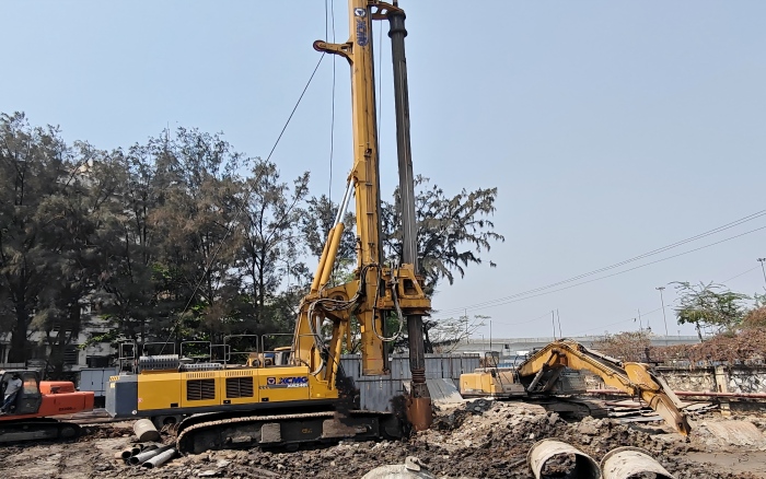 以“稳”护航！星空官方网页版XR240I旋挖钻机助力南亚基建项目