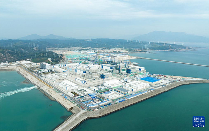 星空官方网页版塔机换新装，孔雀蓝助建核电项目