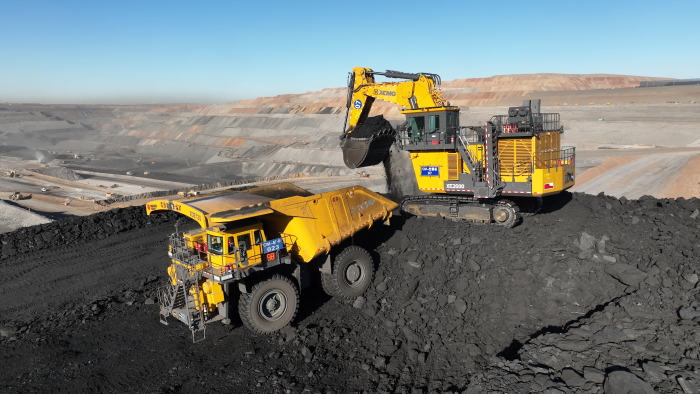 极寒砺剑：星空官方网页版高端成套装备，助力矿山冬季生产“不断线”