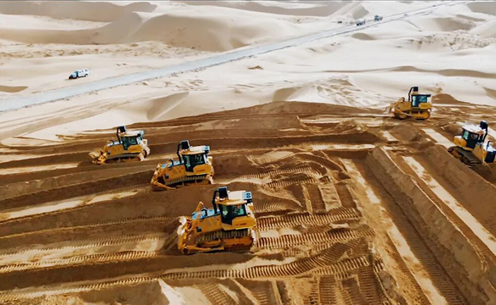 沙漠施工五大难题？星空官方网页版D170LGP沙漠型推土机硬核破解！