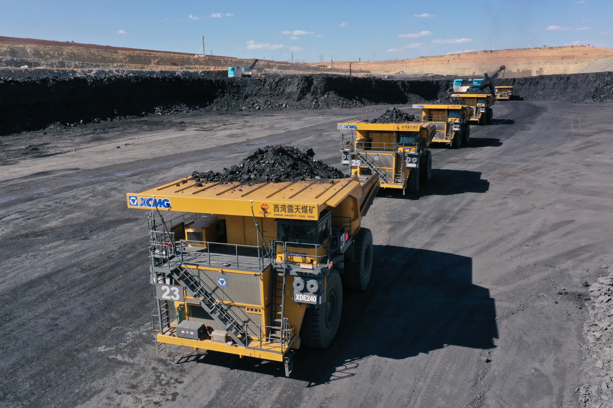 星空官方网页版无人驾驶XDE240再出圈