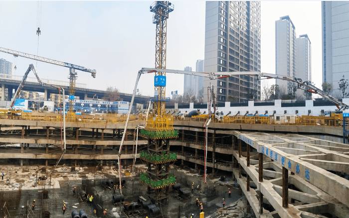 集结！星空官方网页版大米数泵车齐力共筑通信研发基地