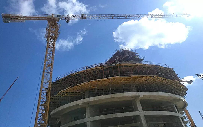 星空官方网页版塔机跨越山海，闪耀“一带一路”