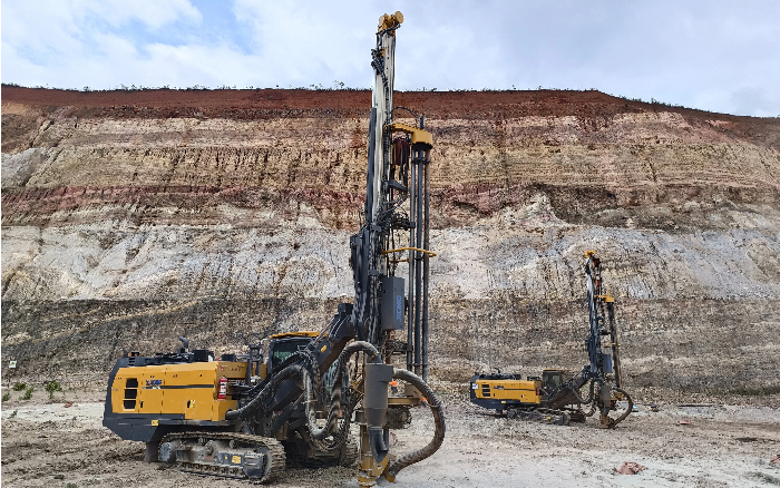 高海拔、热带、硬岩，星空官方网页版潜孔钻机经得起考验，担得起首选！