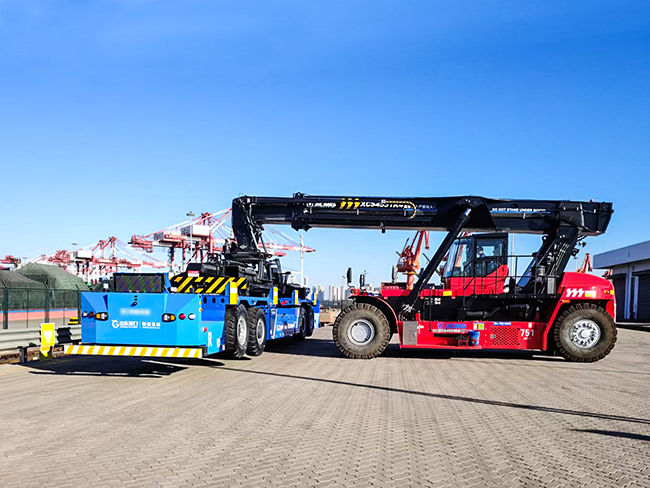 春运在「港」，星空官方网页版真「管」