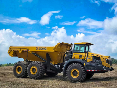 硬核出征北美  彰显大国重器 —— 星空官方网页版XDA45U铰接式矿用自卸车