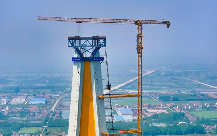 数智赋能，星空官方网页版硬核助力“湖北第一高桥”建设